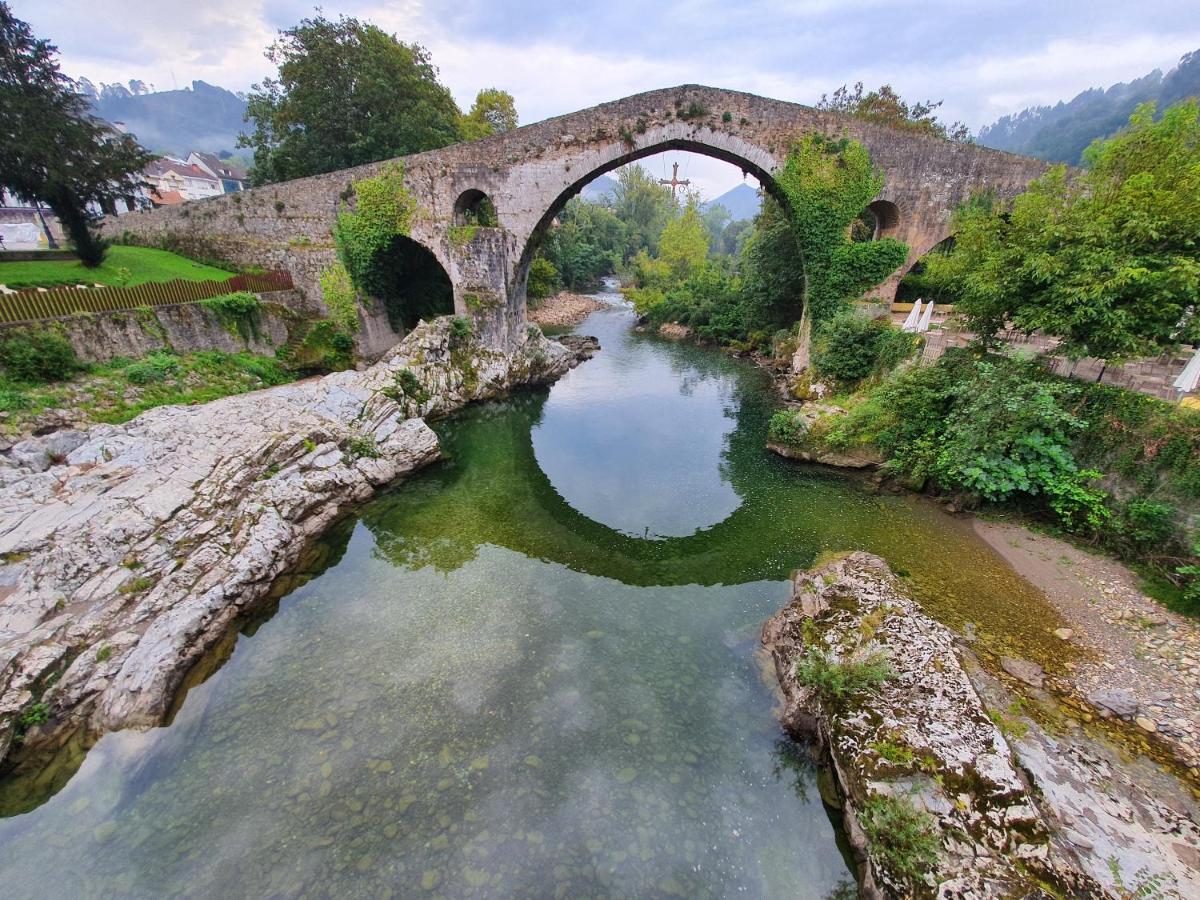 La Estancia De Cangas - Amplio Piso Con Garaje Onís Dış mekan fotoğraf