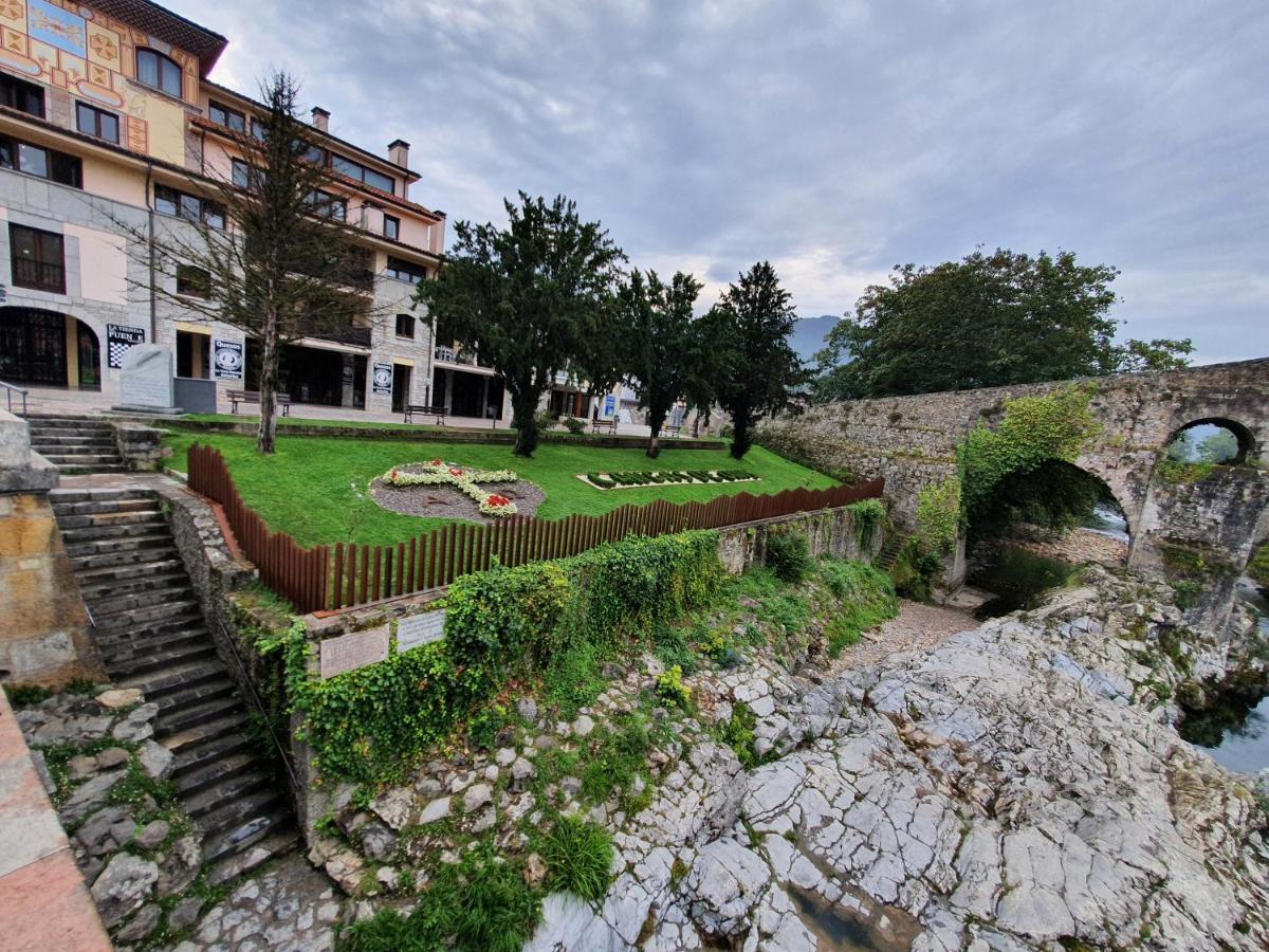 La Estancia De Cangas - Amplio Piso Con Garaje Onís Dış mekan fotoğraf